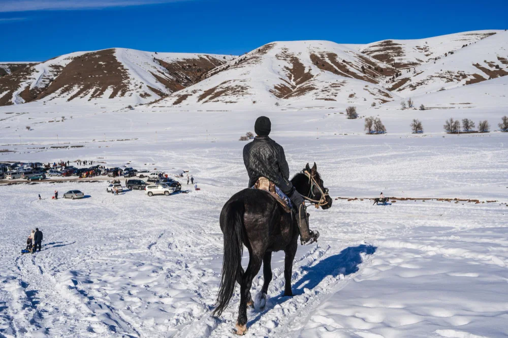 kazakistan dağları